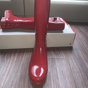 Hunter rain boots